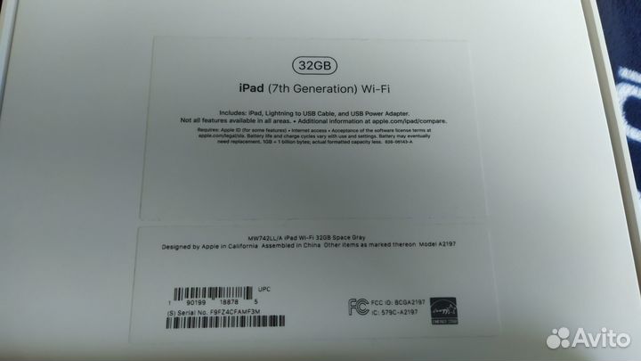 Продам планшет iPad 32GB
