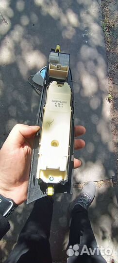 Блок управления стеклоподъемниками lexus is250