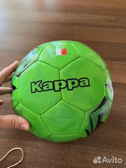 Футбольный мяч kappa