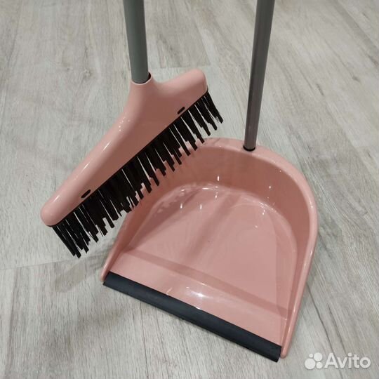 Метелка с совком