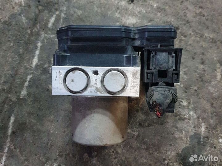 Блок ABS киа soul 1 1.6 G4FG