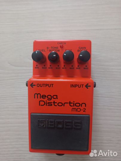 Гитарная педаль Boss md-2