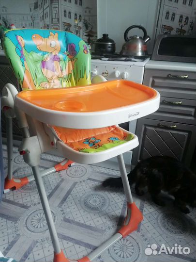 Стульчик для кормления