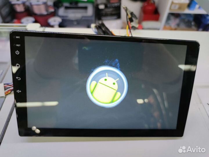 Магнитола с большим экраном 10 дюймов