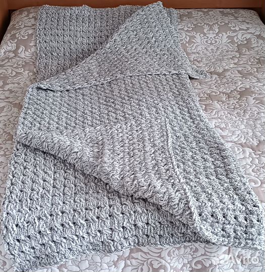 Плюшевый плед с объёмным узором 205 см х 180 см