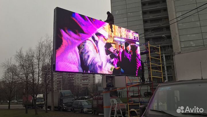 Светодиодный экран. Уличный 3*6 м. Р10