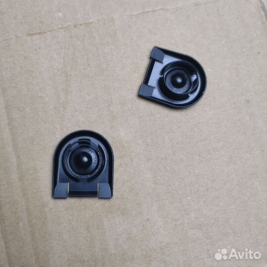 Заглушка 18,8 mm панели днища кузова 24410001