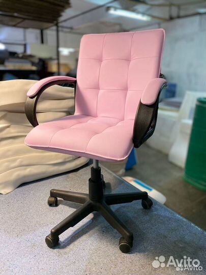 Компьютерное кресло