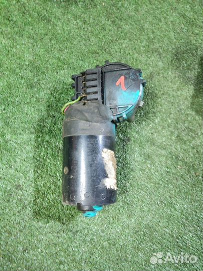 Моторчик дворников Volkswagen Passat B5