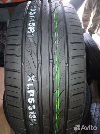 Kumho Ecsta PS31 235/45 R18 98W