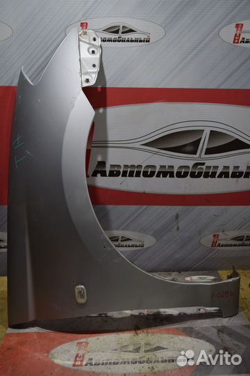 Крыло перед право c Toyota Caldina ZZT241W 1ZZ-FE