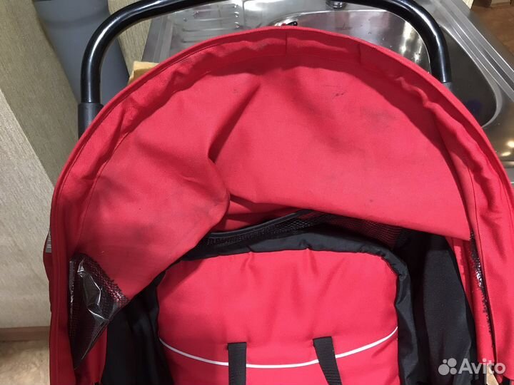 Прогулочная коляска urbini