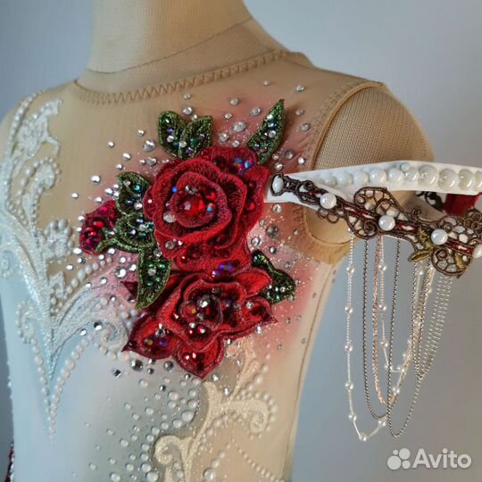 Купальник для художественной гимнастики