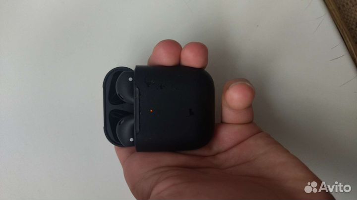 Беспроводные наушники lightsPods Basic