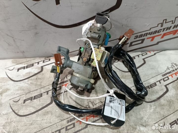 Замок зажигания honda isuzu civic civic ferio domani gemini logo orthia partner EK2. EY9 GA3 GA5 MB3