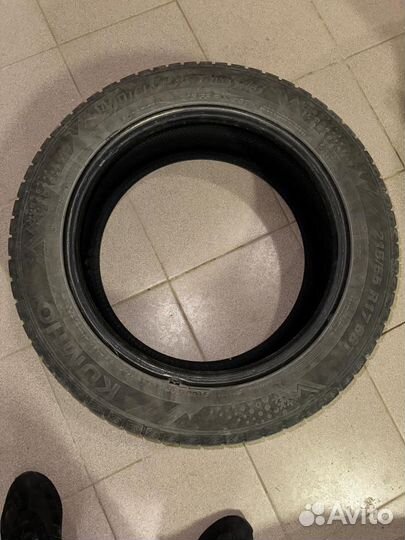 Kumho 722 215/55 R4