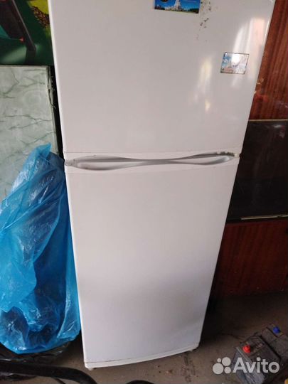 Холодильник бу