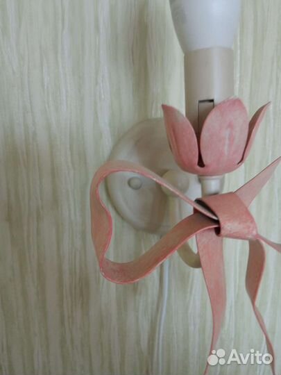 Настенный светильник бра