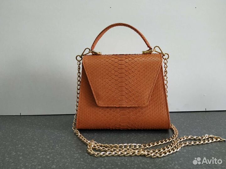 Пошив сумок, рюкзаков из кожи, кожзама, текстиля