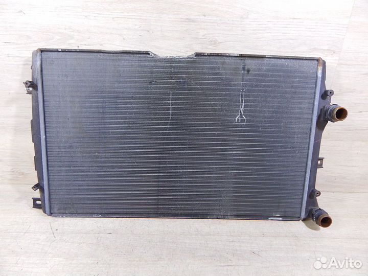 Радиатор основной Skoda Octavia A5