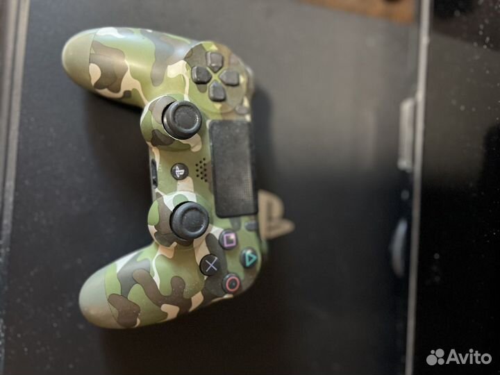 Игровая приставка ps4 pro 1tb