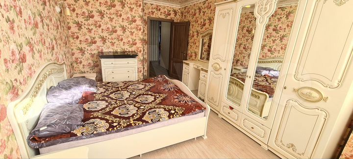 3-к. квартира, 102 м², 6/12 эт.