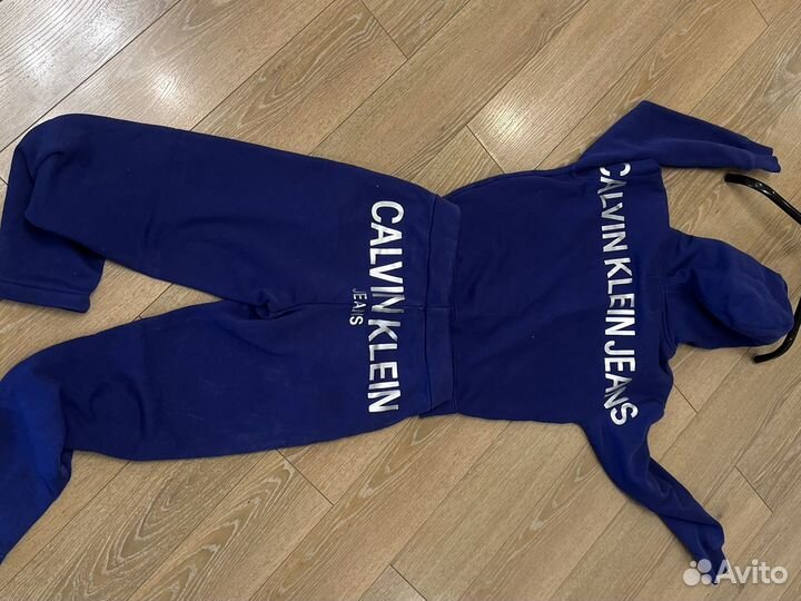 Спортивный костюм Calvin Klein