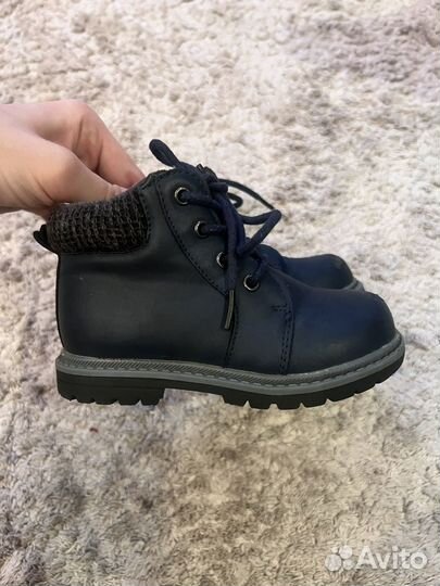 Ботинки демисезон 24 размер