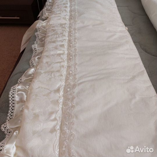 Комплект в кроватку для новорожденных 