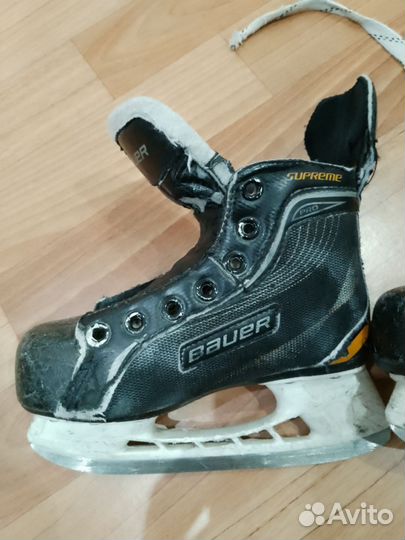 Хоккейные коньки bauer детские