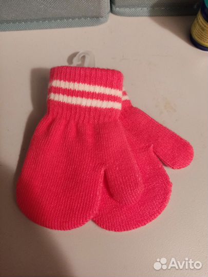 Варежки новые 1-2 года