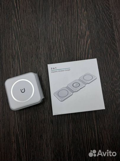 Беспроводное зарядное устройство 3 в 1