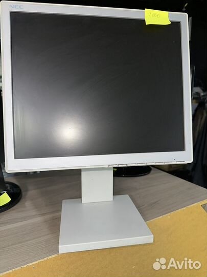 Монитор NEC 17 дюймов