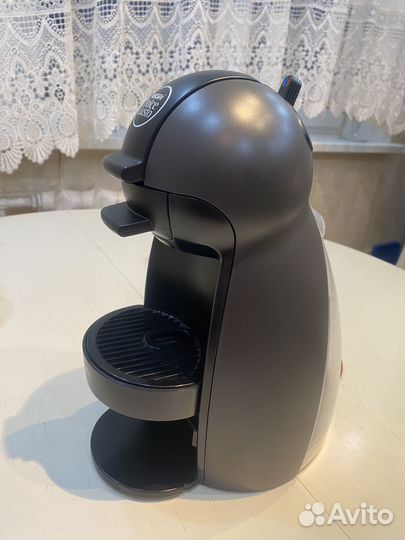 Капсульная кофемашина dolce gusto