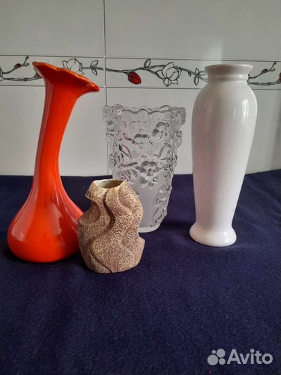 Ваза для цветов,цветное стекло