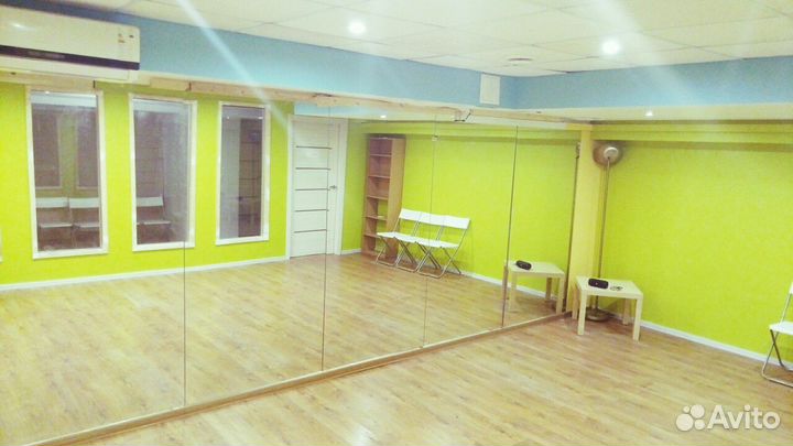 Танцевальные залы по часам 65,49,60,27,73,12-100m2