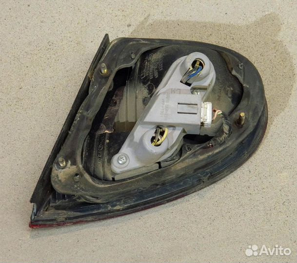 Фонарь багажника левый заз Sens