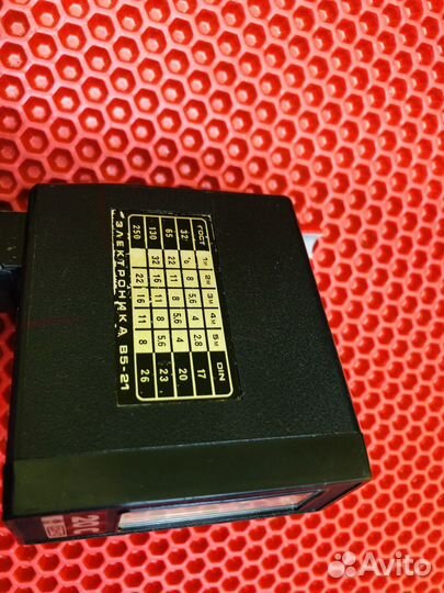 Z.7975 фотовспышка Электроника В5-21