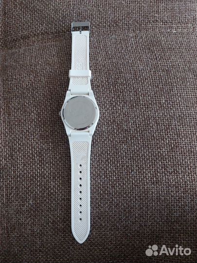Часы guess