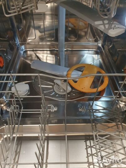 Посудомоечная машина Electrolux