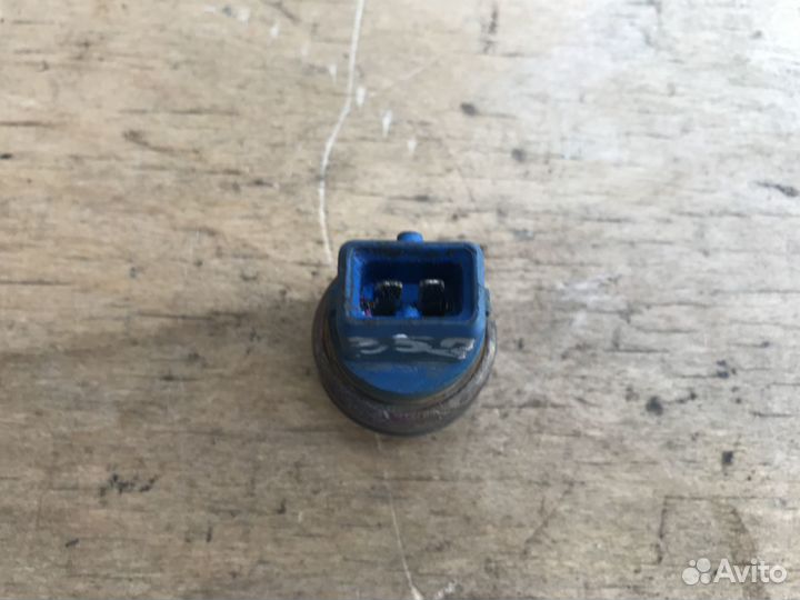 Датчик температуры на стрелку Audi 80 B3 Ауди