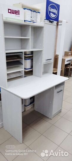 Компьютерный стол