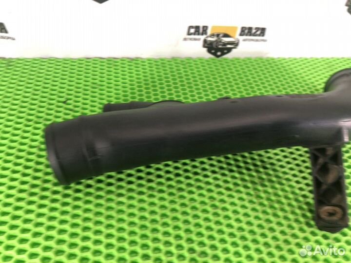 Патрубок интеркулера