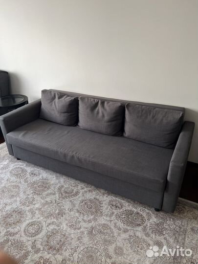 Диван IKEA