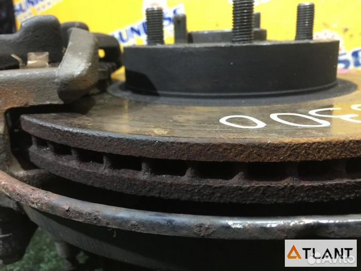 Ступица передняя правая toyota vista