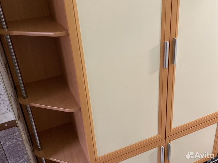 Мебель в прихожую бу