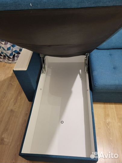 Угловой диван