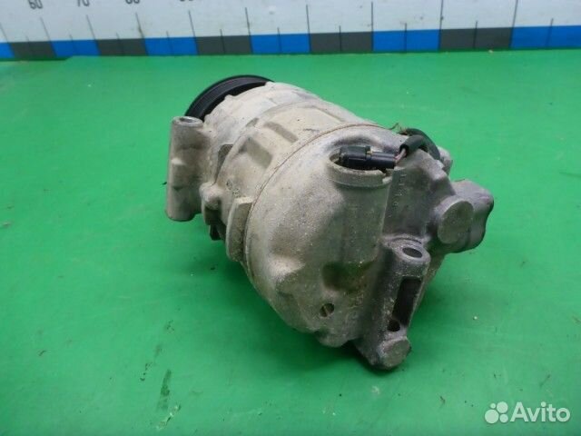Компрессор кондиционера Volkswagen Touareg c 2002-2010г