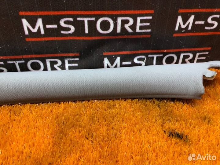 Обшивка стойки передняя левая Mercedes-Benz