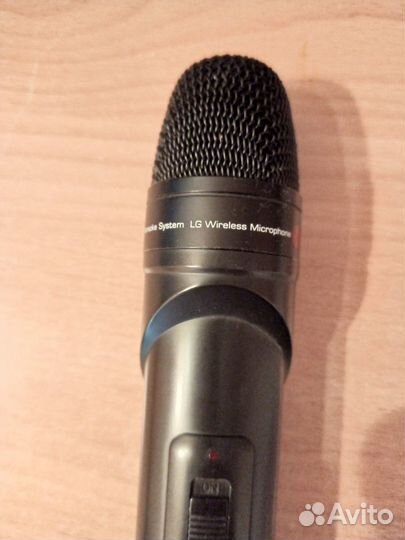 Радиомикрофон LG, DVD karaoke system